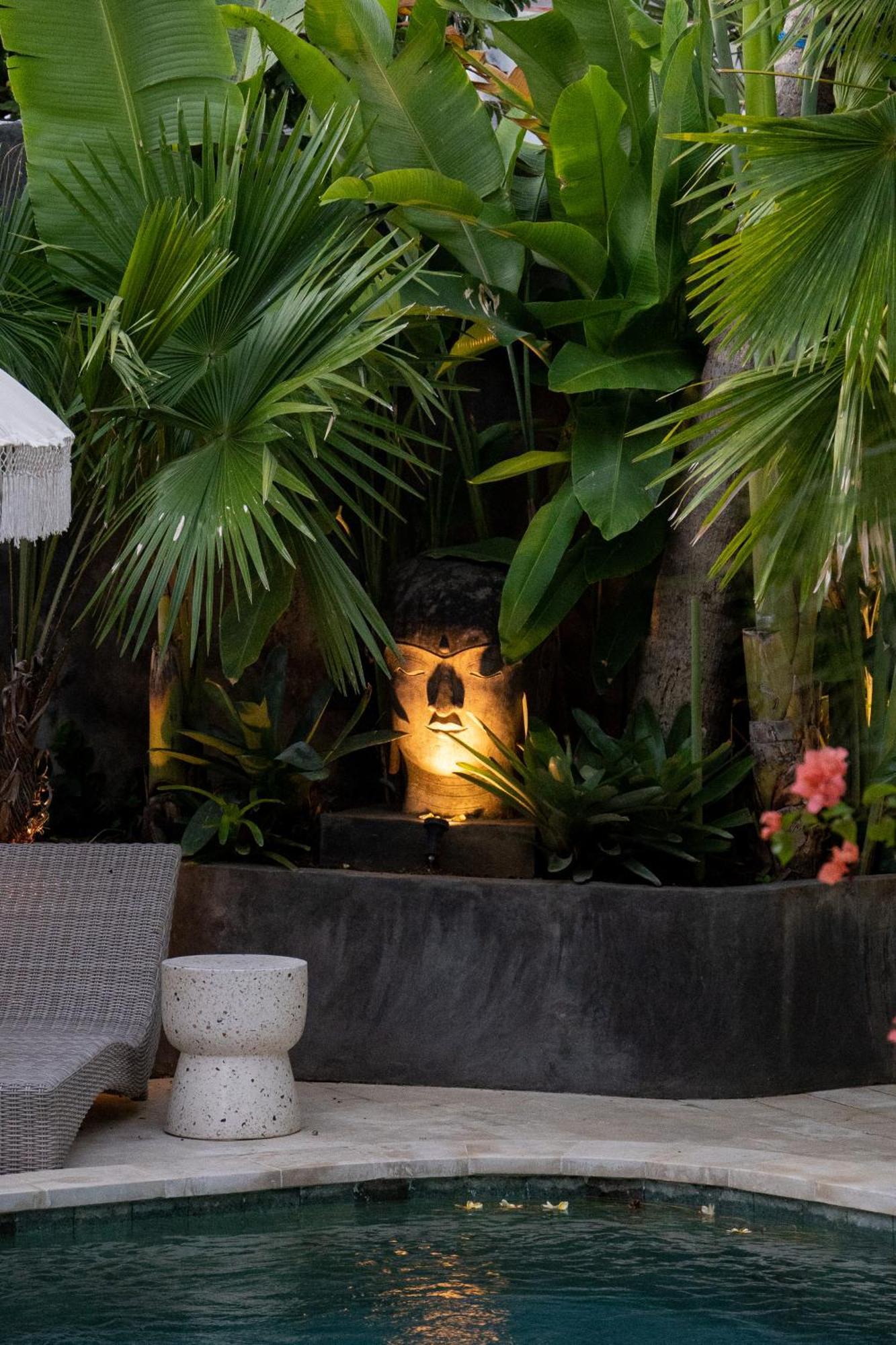 Loba Seminyak (Bali)
