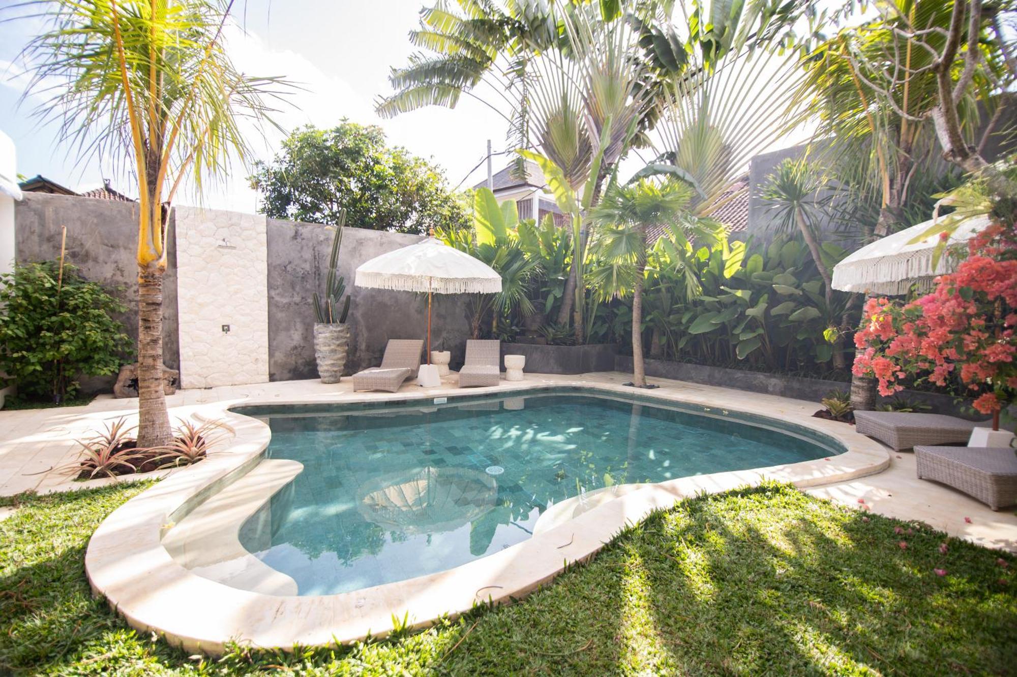 Loba Villa *