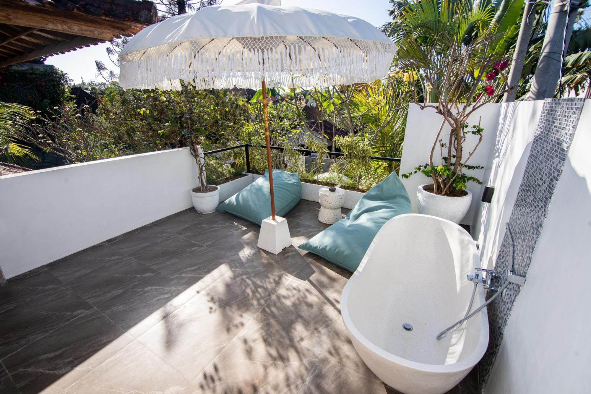 Loba Villa