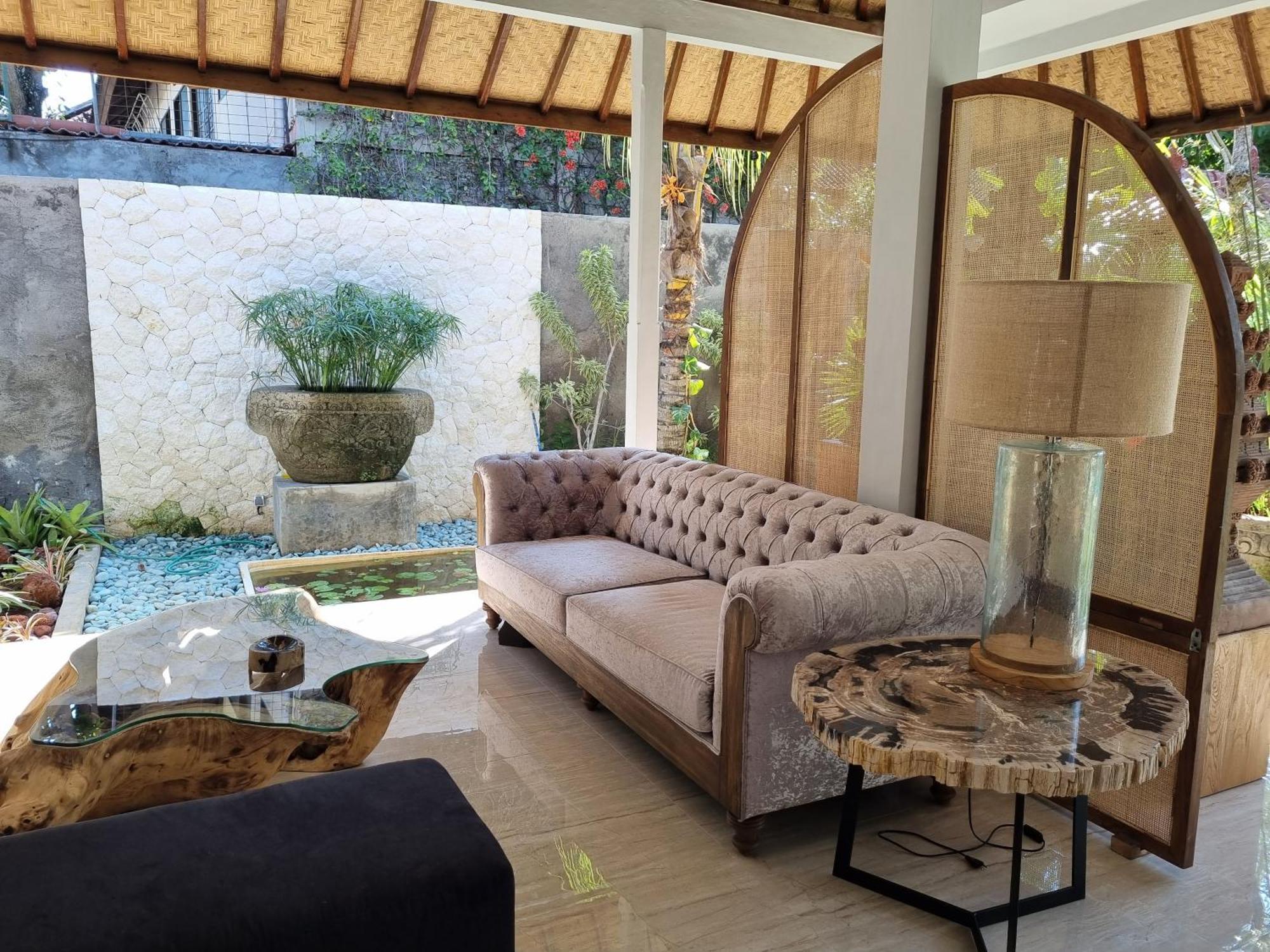 Loba Villa Seminyak (Bali)